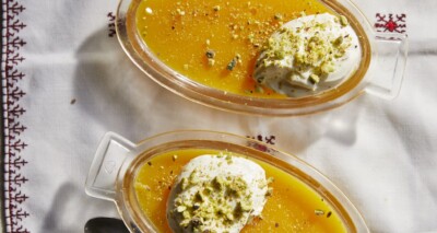 oranjebloesemflan met kaymak