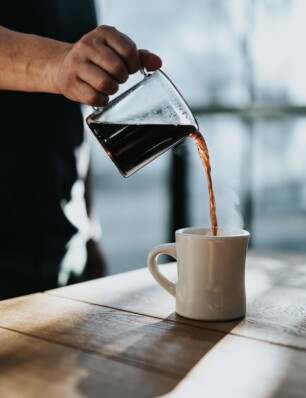 specialty coffee in Amsterdam: in deze koffietentjes maken ze de lekkerste koffie