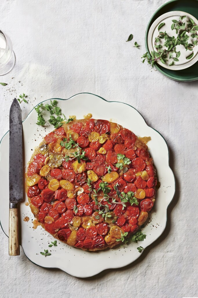 tarte tatin met tomaten & manchego