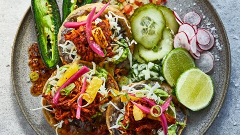 panuchos cochinita pibil