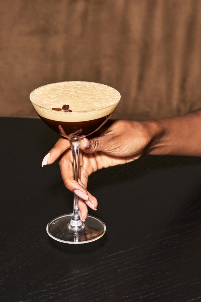 Grey Goose Espresso Martini: hét drankje voor iedereen die niet van desserts houdt