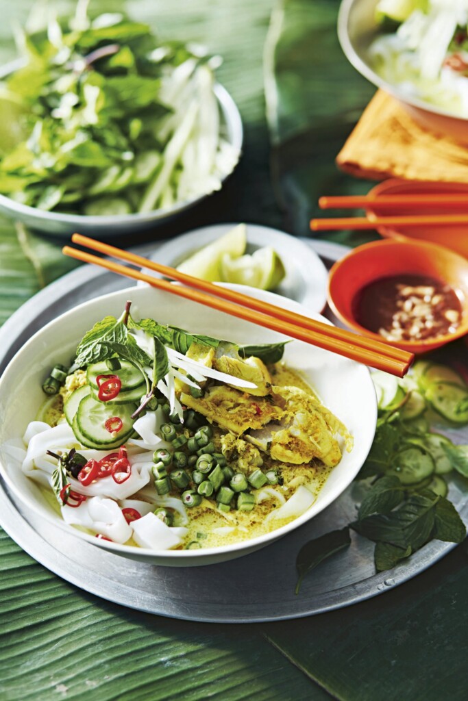 Cambodjaanse groene curry met noedels