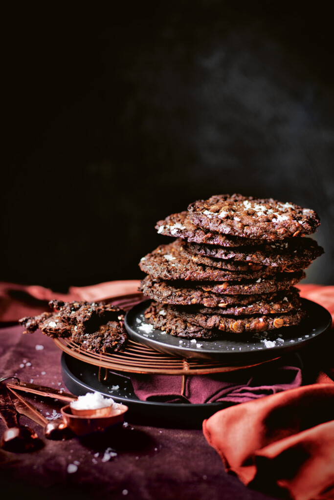 havermoutkoekjes met zilte chocolade en pretzels