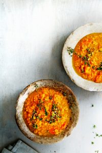 linzensoep met wortel en sinaasappel-tijm-komijngremolata_preview