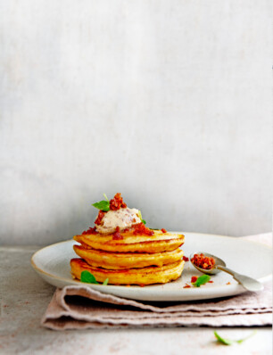 bananenpannenkoeken met wortel en krokante baconboter