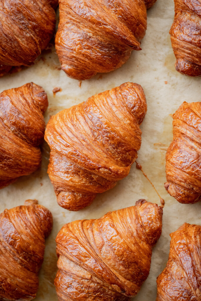 de beste croissants haal je op deze plekken, volgens delicious.-lezers