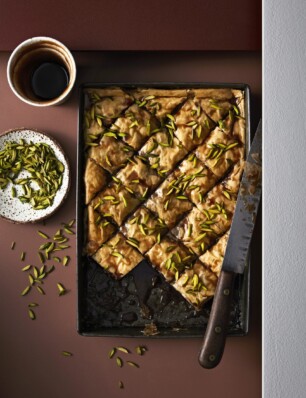 chocolade baklava met pistache & koffie-honingsiroop