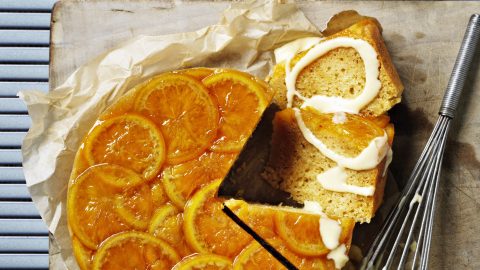 gestoomde sinaasappelcake met gembercustard