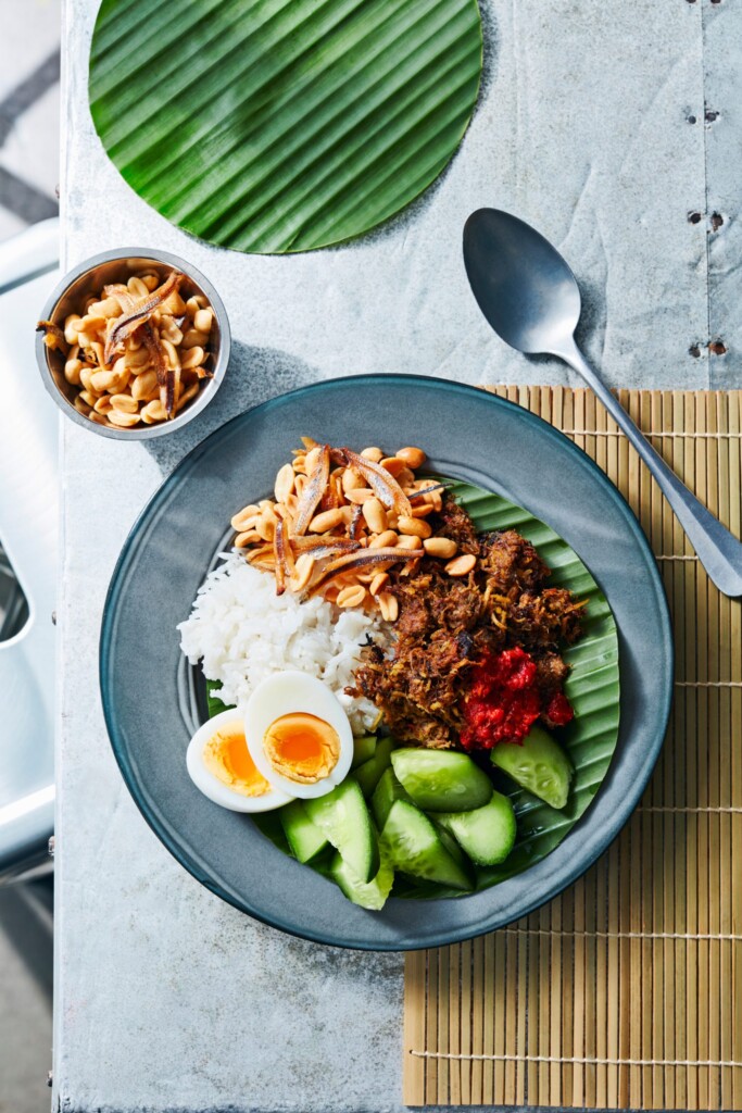 nasi lemak met kruidig kokos-rundvlees