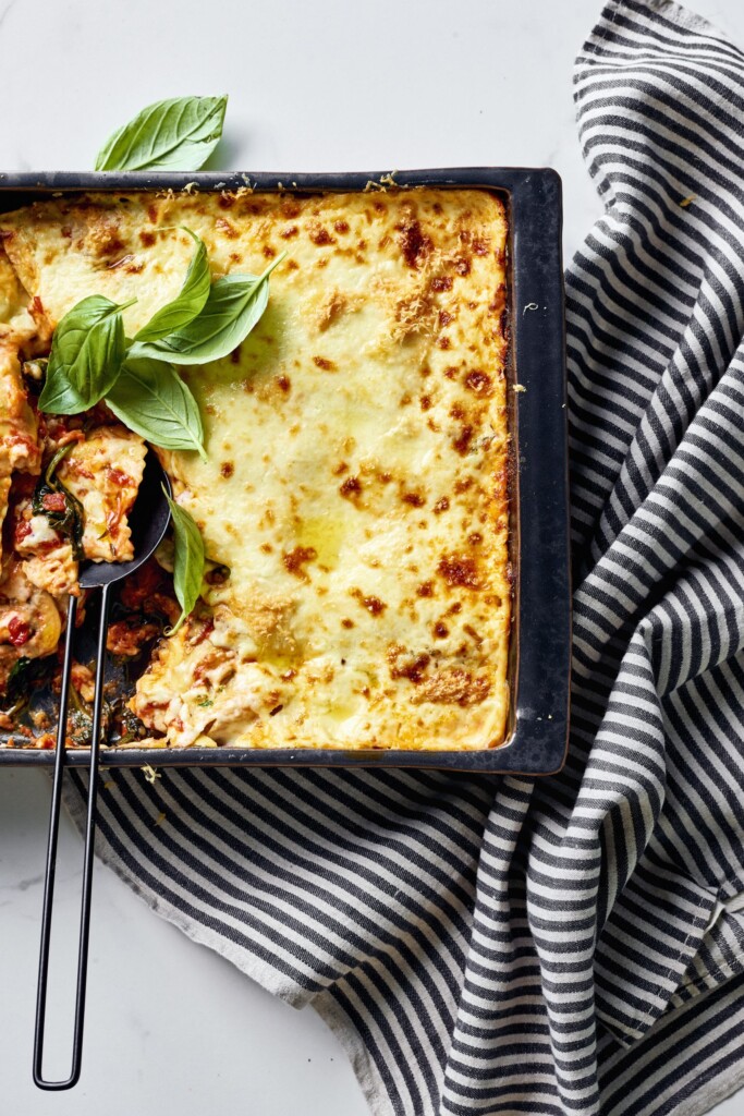 ravioli lasagne met pecorino-bechamelsaus