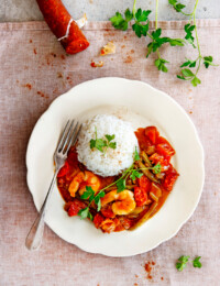 gumbo met chorizo en garnalen