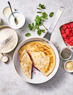 proteïne pannenkoeken met frambozen-chiavulling