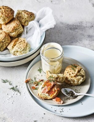 scones als borrelhapje met zalmforel