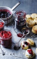 wat je nog meer met jam kunt doen, buiten op je brood smeren
