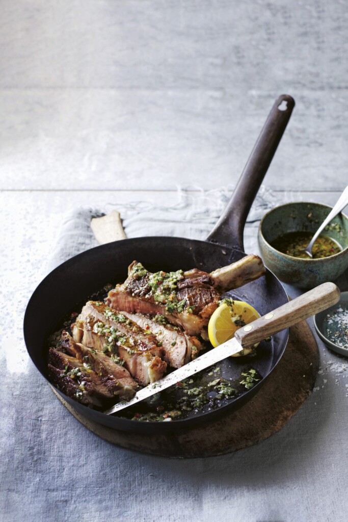 ribeye steak met chimichurri