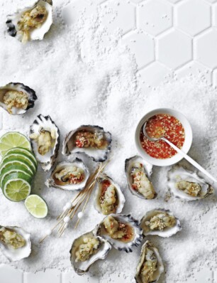 tempura van oesters met spicy dipsaus