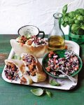 pita's met basilicum tzatziki