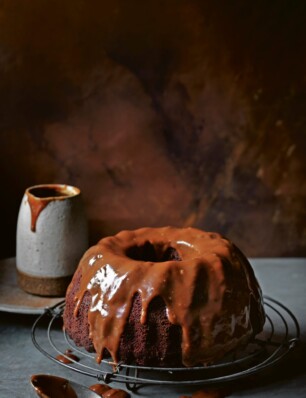 chocolade tulband met karamelsaus