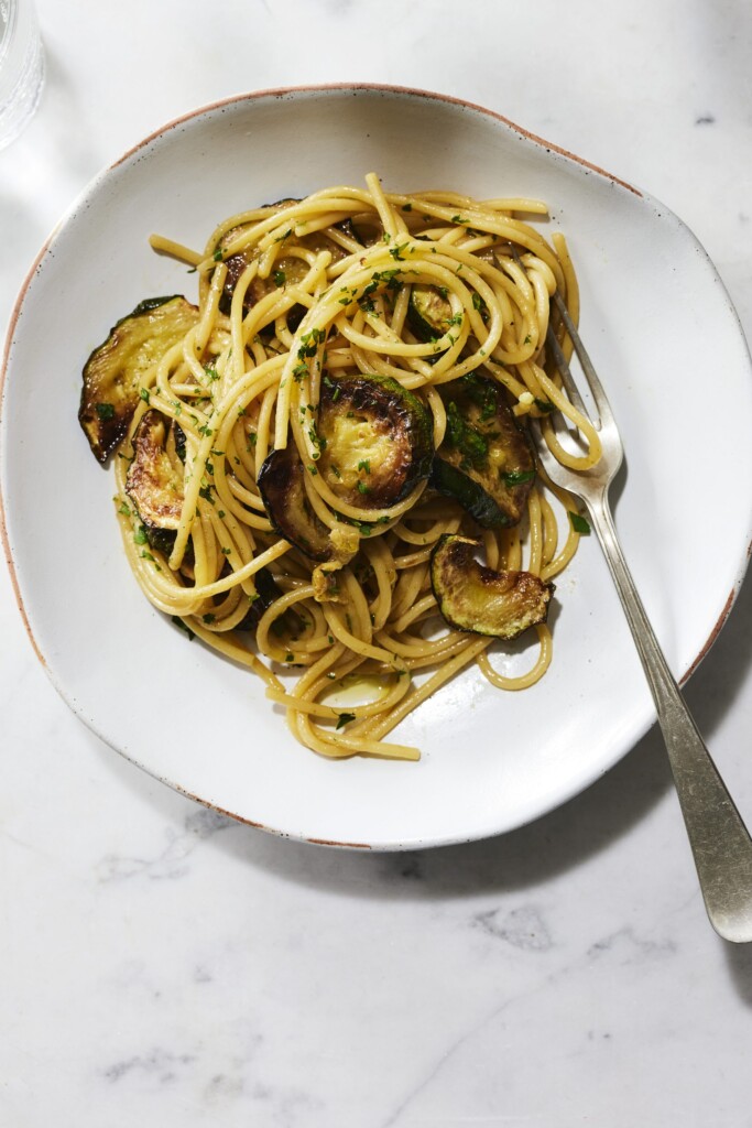 spaghetti met courgette (spaghetti alla Nerano)