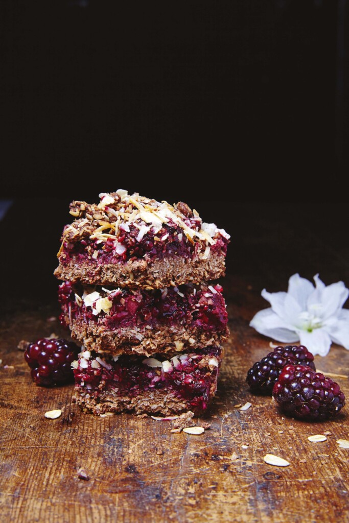 gezonde crumble met bramen en chocolade