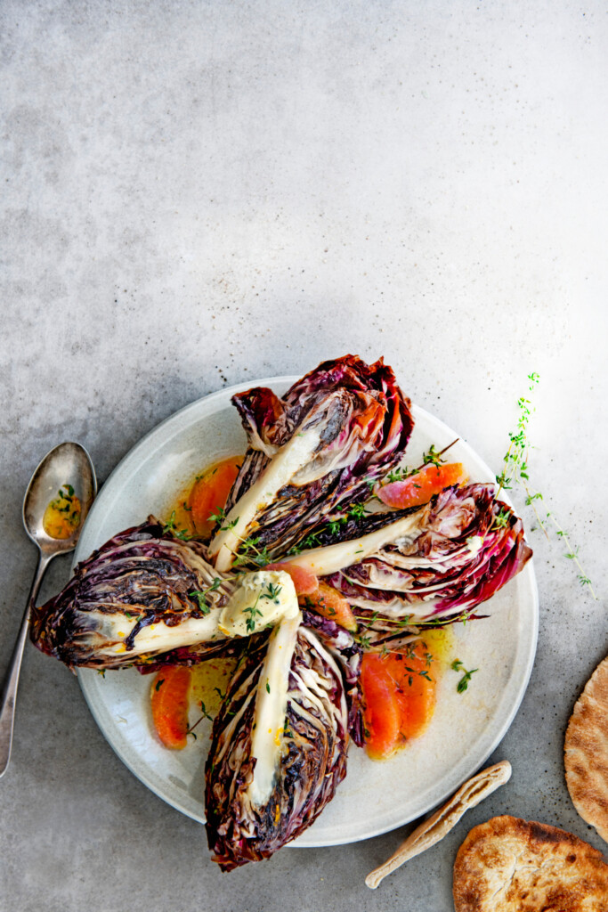 gegrilde radicchio met bloedsinaasappel-tijmboter