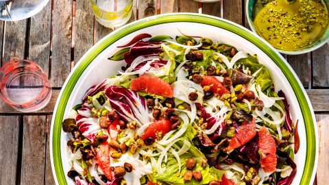 salade met fruit : Venkelsalade met krokante pistache & pistachedressing