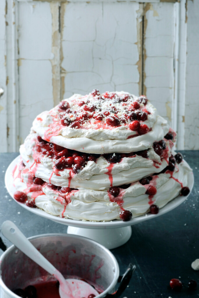 stap voor stap uitleg meringue + recept pavlova met kaneel en cranberrysaus