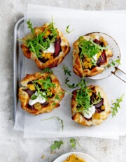 10x de lekkerste bladerdeeghapjes met kaas