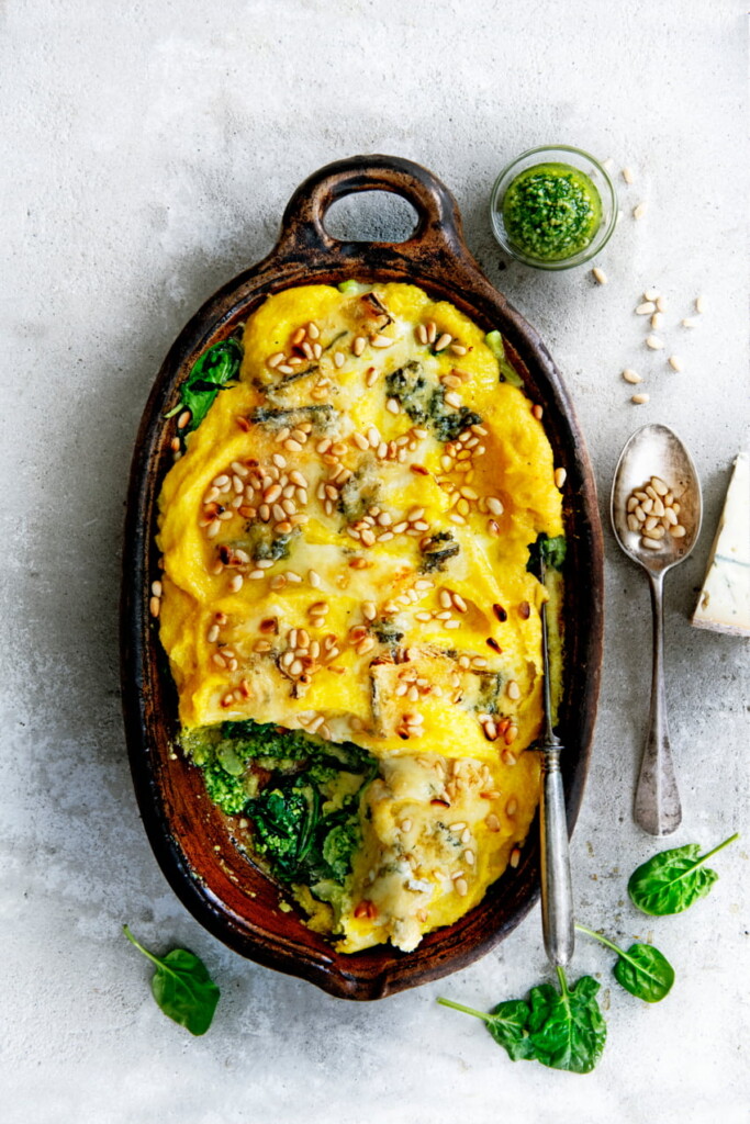 polenta al forno (polenta uit de oven met spinazie en gorgonzola)