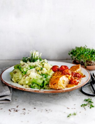 zalmfilet in tomatensaus met opperdoezer ronde