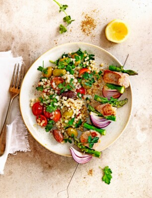 asperge-shaslick met couscous