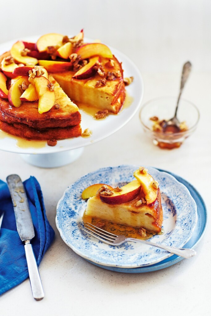 ricottacake met nectarines en walnoten