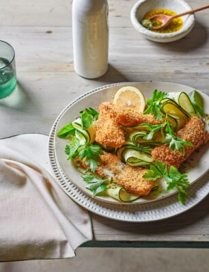 courgettesalade met zoute citroendressing & halloumi