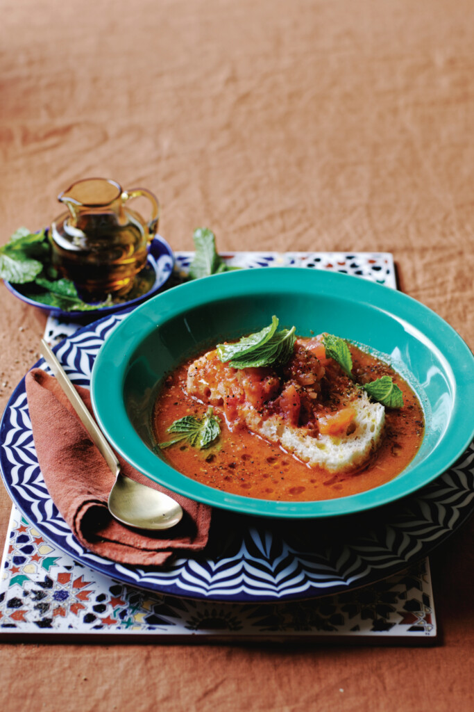 Portugese tomatensoep: sopa de pão e tomate