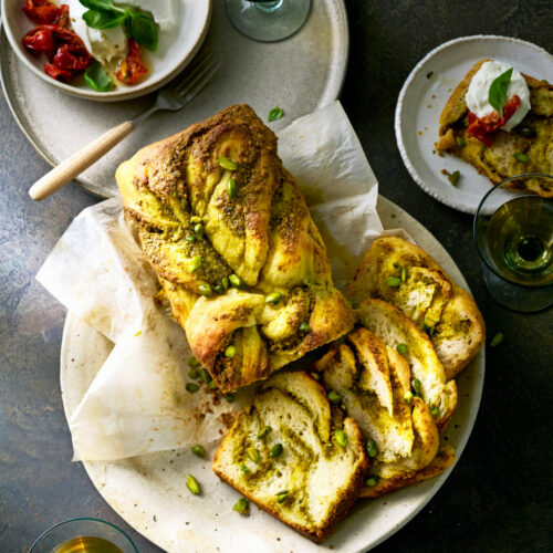 babka met pistachepesto