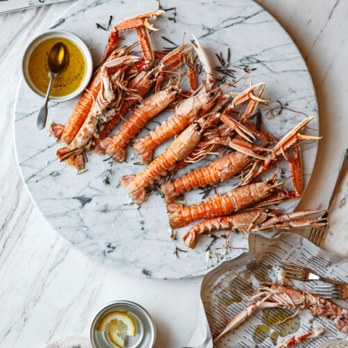 langoustines op kruidenzout met vanille-olijfolie