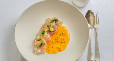 aguachile met kingfishceviche, citruskaviaar en tortillacrunch van Tobias Camman