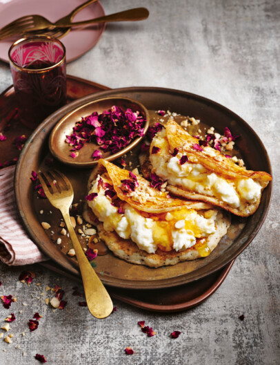 atayef met ashta – Libanese pannenkoekjes met dikke room