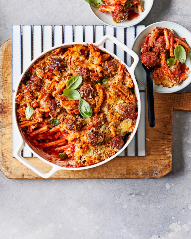 pasta met gehaktballetjes al forno