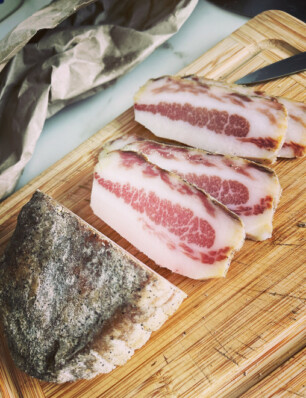 guanciale: wat is het en hoe gebruik je deze Italiaanse smaakmaker?