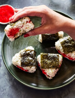 onigiri met toboko uit Carbs, Carbs, Carbs