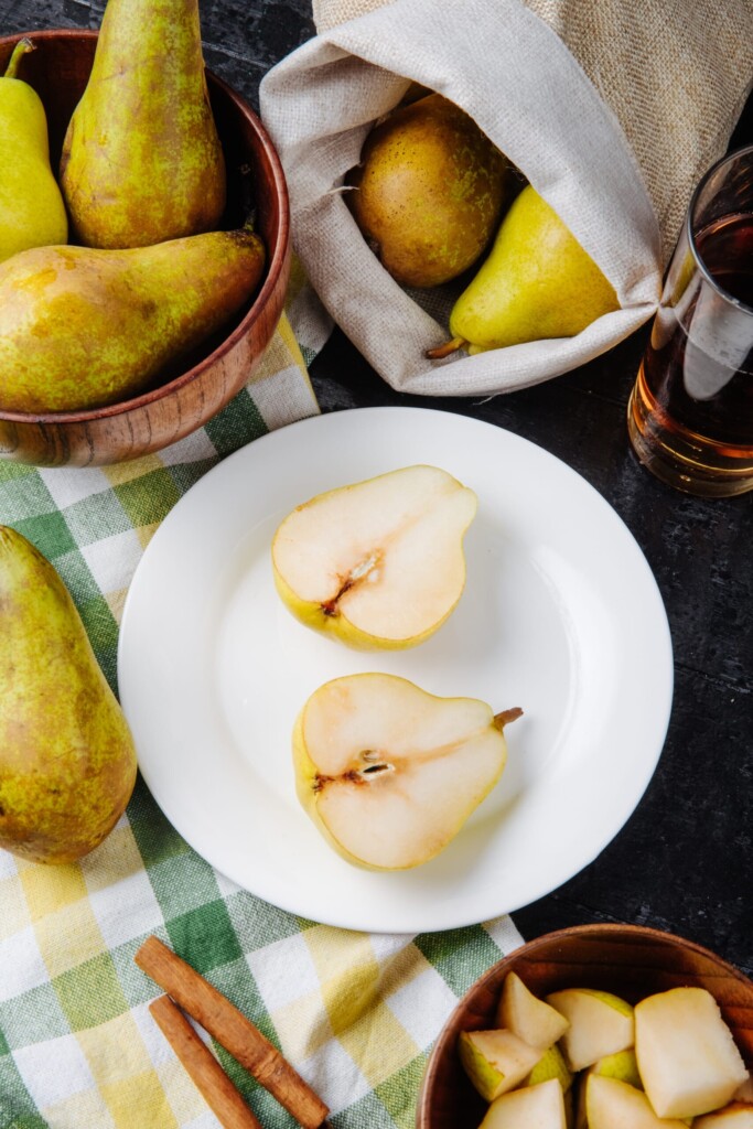 zo maak je stoofperen in de slowcooker klaar