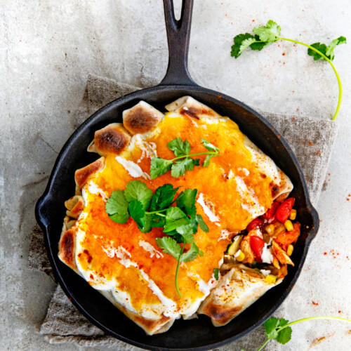 gegratineerde groentewraps met kip & cheddar