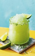 bye bye neonblauwe slushie: 8 volwassen slushie-ideeën die deze zomer hot zijn