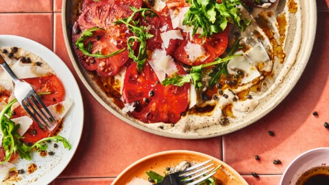 tomaten tonnato salade