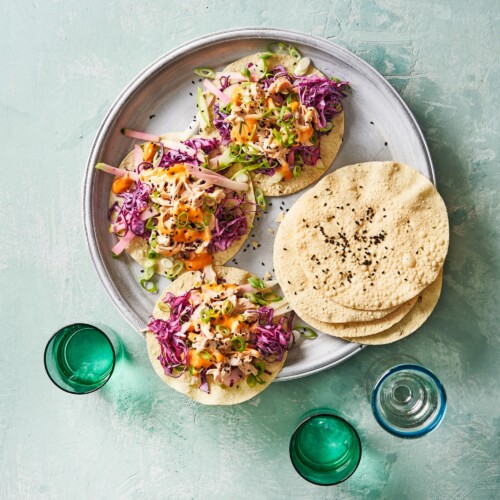 Pappadums met pulled chicken wijder-crop