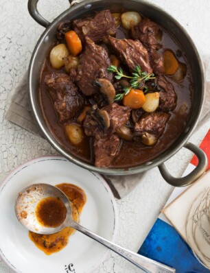 de beste boeuf bourguignon eet je hier