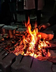 deze kebabspiesjes gaan viral – dit is waarom