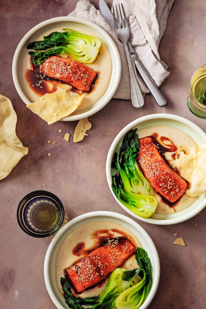 sticky zalmfilet met bloemkool-kokoscrème van Yvette van boven