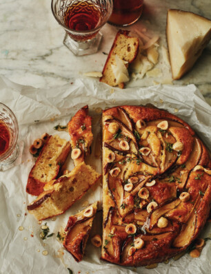 perentaart met peper en parmezaan